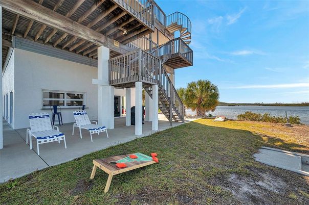 Backyard, Exterior, Water