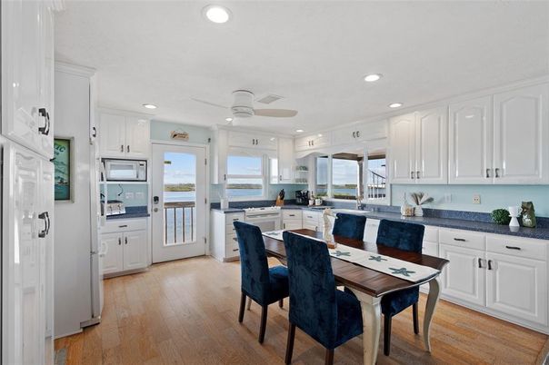 Dining room, Interior, Kitchen, Recessed Lighting, Water, Wood Texture Flooring