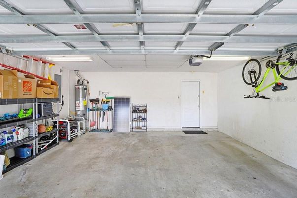 Garage, Interior