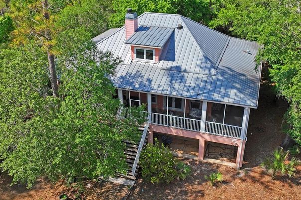 Exterior, Drone