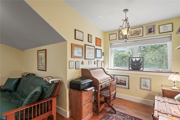 Home Office, Interior, Pendant Lights, Piano, Wood Texture Flooring