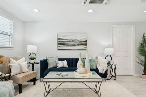 Interior, Living room, Recessed Lighting, Wood Texture Flooring