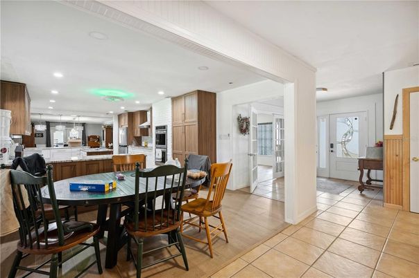 Dining room, Interior, Kitchen, Recessed Lighting, Stainless Steel Appliances