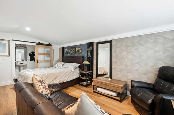 Bathroom, Bedroom, Interior, Recessed Lighting, Wood Texture Flooring