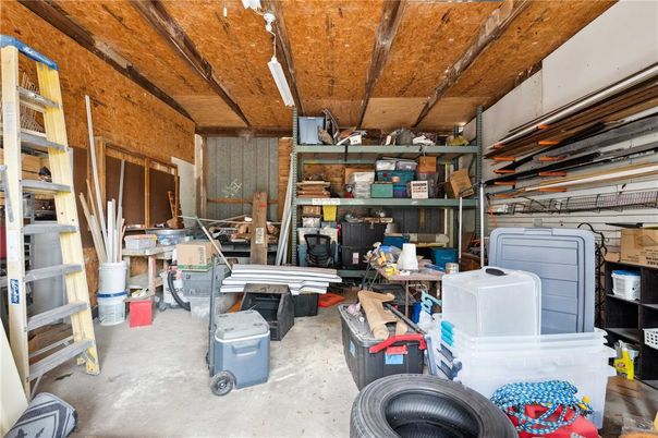 Garage, Interior, Wooden Beams, Wooden Ceilings