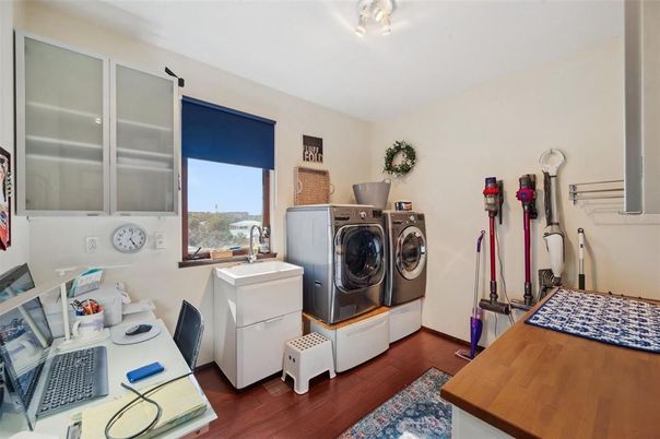 Home Office, Interior, Washer, Wood Texture Flooring