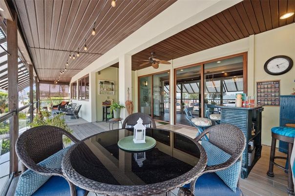 Interior, Living room, Recessed Lighting, Sun Room, Wooden Ceilings, Wood Texture Flooring