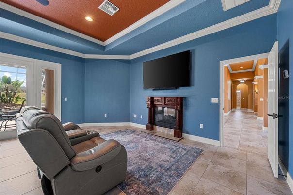 Fireplace, Interior, Recessed Lighting