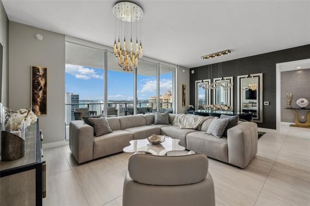 Interior, Living room, Pendant Lights
