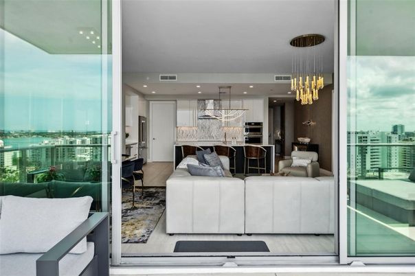 Interior, Kitchen, Living room, Pendant Lights, Recessed Lighting, Stainless Steel Appliances, Wood Texture Flooring