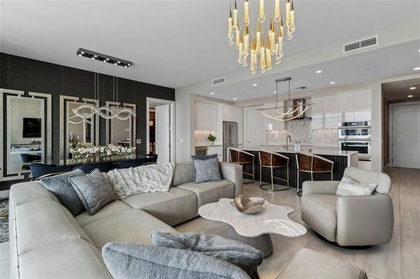 Chandelier, Interior, Kitchen, Living room, Pendant Lights, Recessed Lighting, Stainless Steel Appliances
