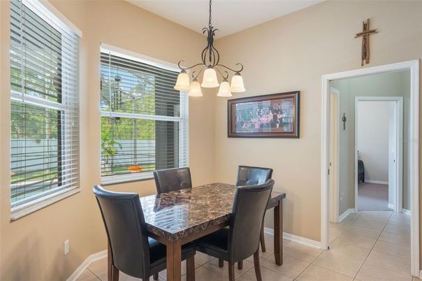 Chandelier, Dining room, Interior, Pendant Lights
