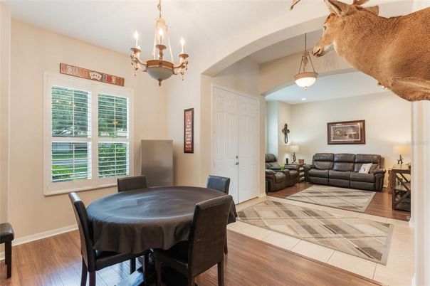 Chandelier, Dining room, Interior, Living room, Pendant Lights, Wood Texture Flooring