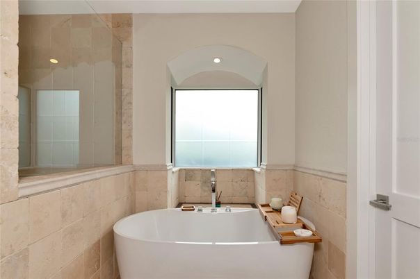 Bathroom, Free Standing Baths, Interior