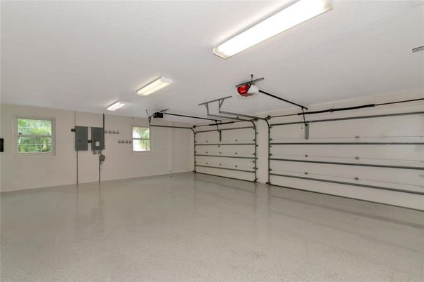Garage, Interior