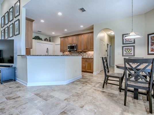 Dining room, Interior, Kitchen, Pendant Lights, Recessed Lighting