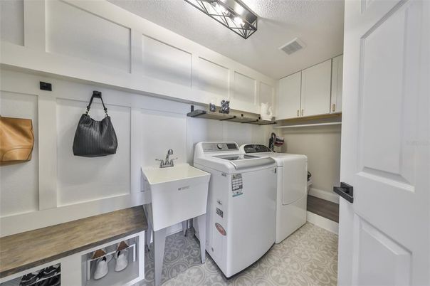 Interior, Washer