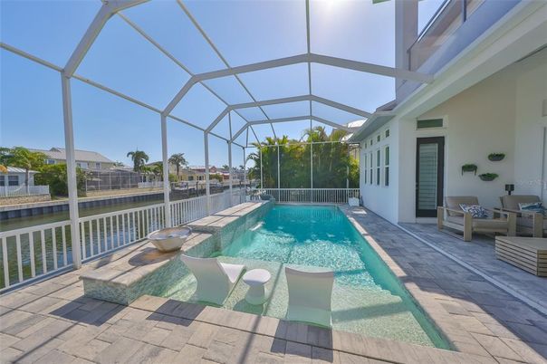 Glass Ceilings, Interior, Pool, Sun Room, Water