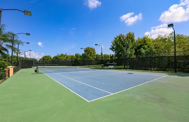 Exterior, Tennis Courts