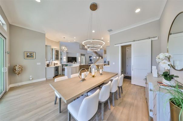 Chandelier, Dining room, Interior, Kitchen, Pendant Lights, Recessed Lighting, Wood Texture Flooring