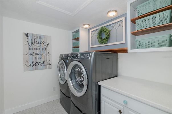 Interior, Washer