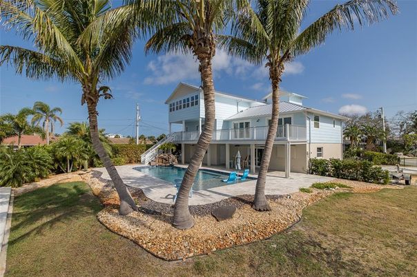 Backyard, Exterior, Pool