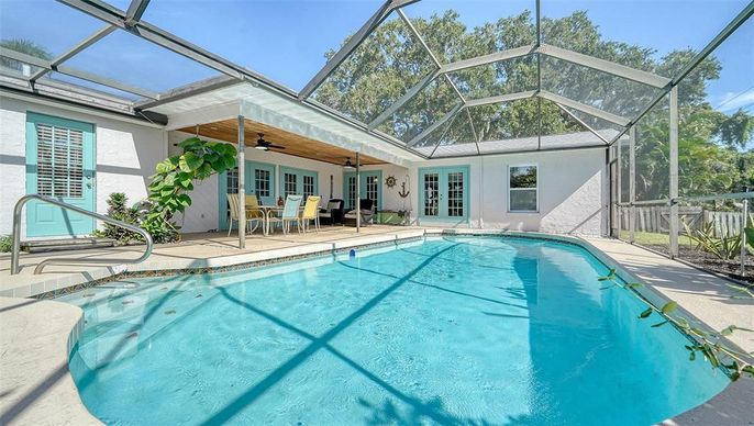 Glass Ceilings, Interior, Pool, Sun Room