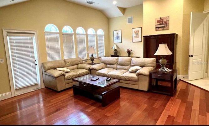 Interior, Living room, Recessed Lighting, Wood Texture Flooring