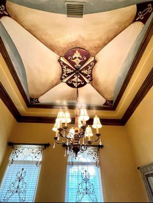 Chandelier, Interior