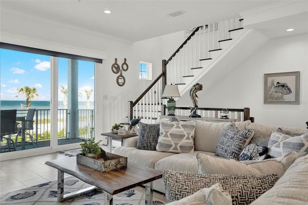 Interior, Living room, Recessed Lighting, Water