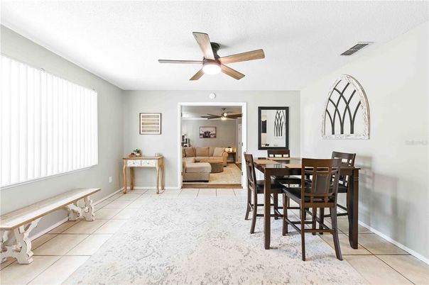 Dining room, Interior