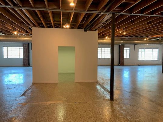 Empty room, Interior, Wooden Beams