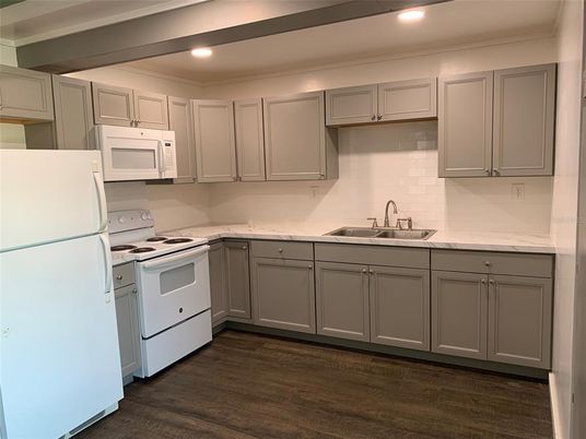 Interior, Kitchen, Recessed Lighting, Wood Texture Flooring