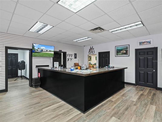Home Office, Interior, Recessed Lighting, Wood Texture Flooring