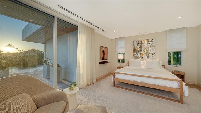 Bedroom, Interior, Recessed Lighting