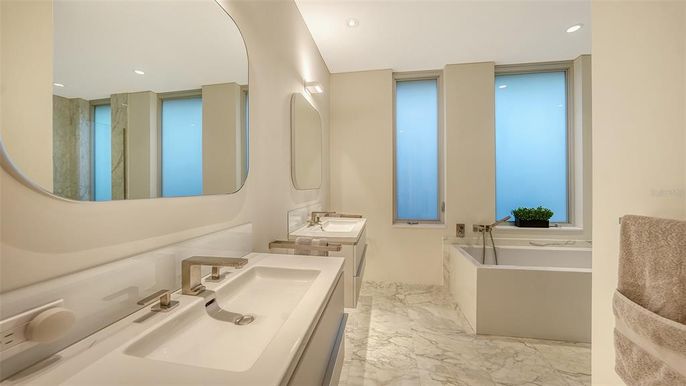 Bathroom, Dual Sink Vanities, Interior, Marble, Recessed Lighting