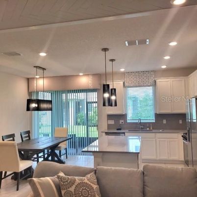 Dining room, Interior, Kitchen, Pendant Lights, Recessed Lighting, Stainless Steel Appliances