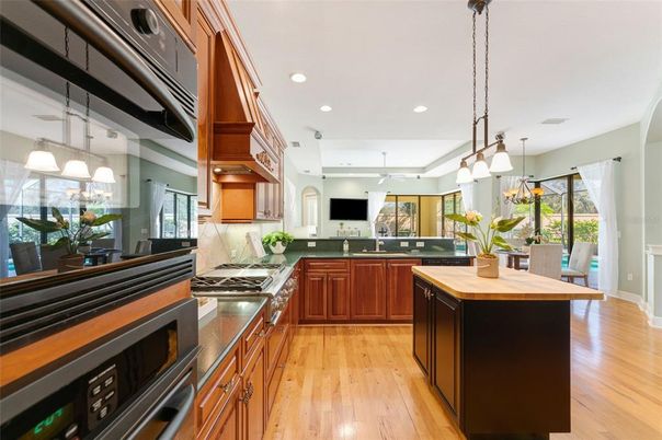 Interior, Kitchen, Pendant Lights, Recessed Lighting, Wood Texture Flooring