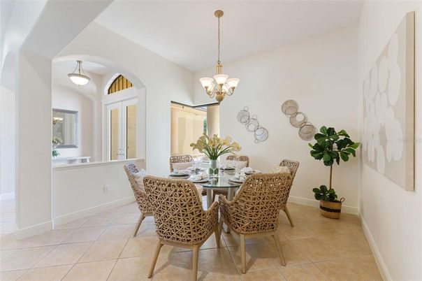 Chandelier, Dining room, Interior, Pendant Lights
