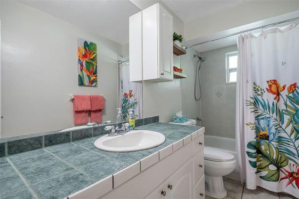 Bathroom, Interior, Tile Countertops