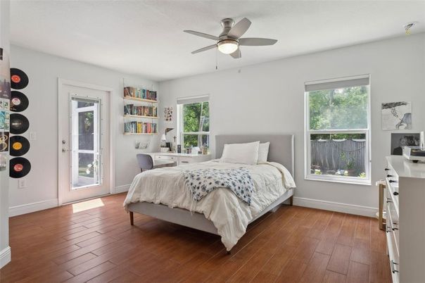 Bedroom, Home Office, Interior, Wood Texture Flooring