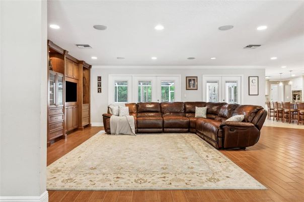 Dining room, Interior, Kitchen, Living room, Pendant Lights, Recessed Lighting, Wood Texture Flooring