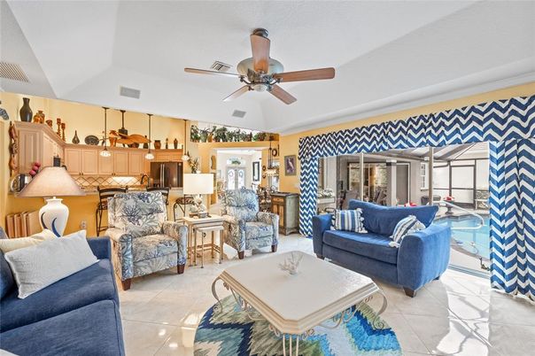 Interior, Kitchen, Living room, Pendant Lights
