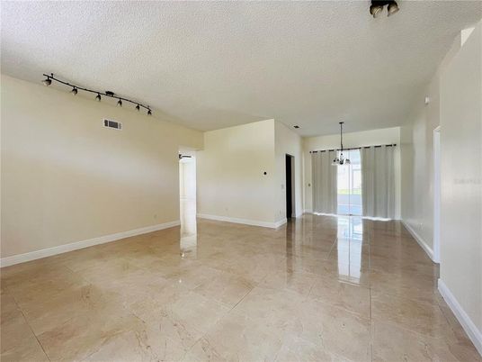 Empty room, Interior, Pendant Lights