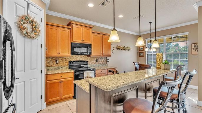 Dining room, Interior, Kitchen, Pendant Lights, Recessed Lighting
