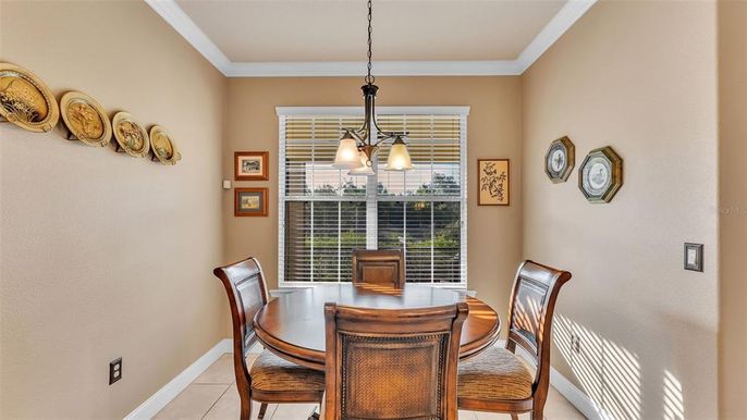 Dining room, Interior, Pendant Lights