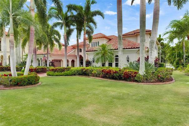 Backyard, Exterior, Facade, Spanish Mediterranean