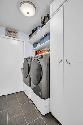Interior, Washer