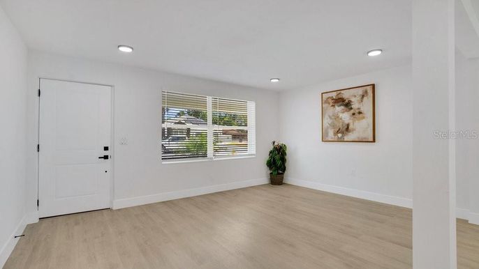 Empty room, Interior, Recessed Lighting, Wood Texture Flooring