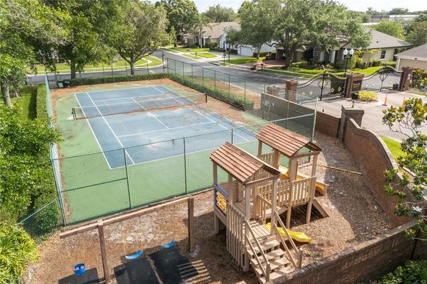 Exterior, Tennis Courts